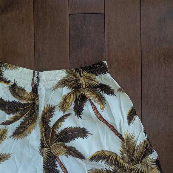NEUTRAL PALM TREE PRINT VINTAGE FLOWY SHORTS - Picture 2 of 2